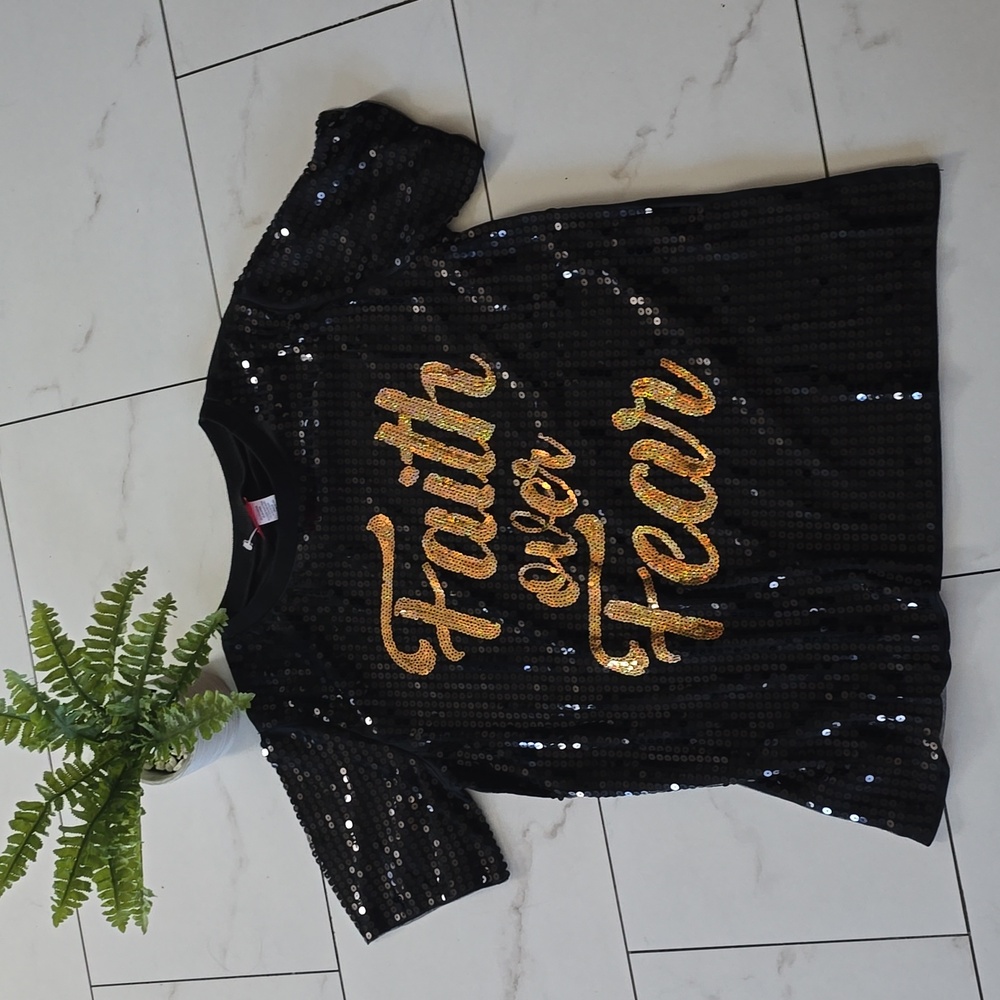 Sequin mini dress or top black 🖤